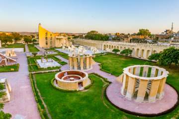 From Delhi: 1 Day Delhi and 1 Day Jaipur Tour – By Car