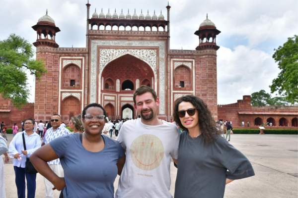 Taj Mahal Tour by car from Delhi